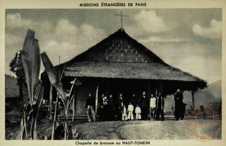 Chapelle de brousse au HAUT-TOKIN