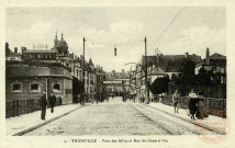 Thionville - Pont des Alliés et rue du Général Pau