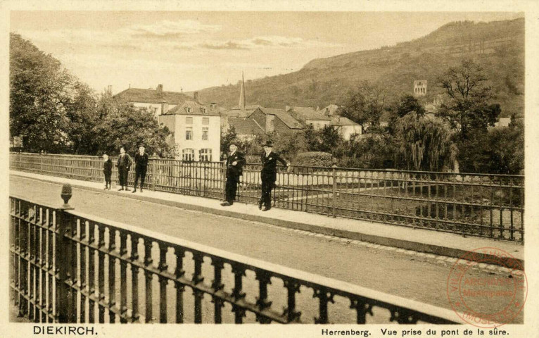 Diekirch. Herrenberg. Vue prise du pont de la Sûre.