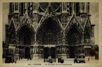 REIMS / Le Grand Portail de la Cathédrale