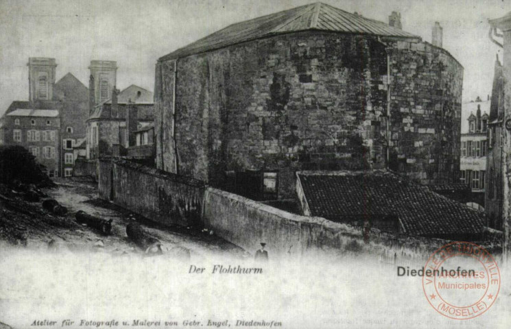 Diedenhofen - Der Flohthurm - La forteresse Thionville en 1900 - La Tour aux puces et les remparts