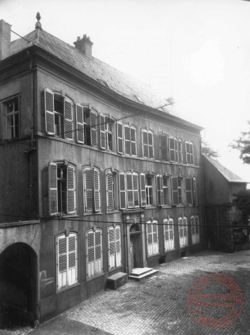 Hôtel des Créhange-Pittange après les bombardements