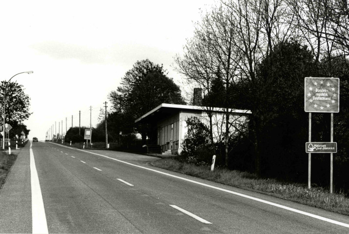 Mémoire collective des postes frontaliers de la grande région SAAR-LOR-LUX