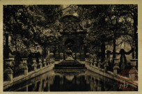 La Fontaine Médicis ( Jardin du Luxembourg).