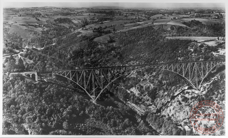 41. Le viaduc - Viaduc du Viaur (Bordure Sud-Ouest du Massif-Central)