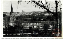 Gimont (Gers) - Vue panoramique - Au premier plan, l'Eglise de Cahuzac