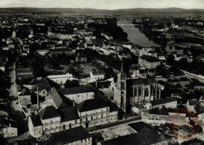 Thionville (Moselle)- Thionville - Beauregard - Hôpital Civil - Vue aérienne