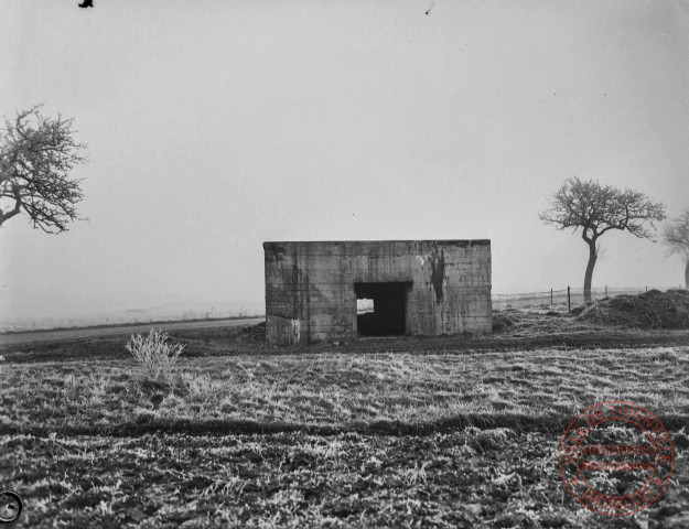 [Vue d'un blockhaus]