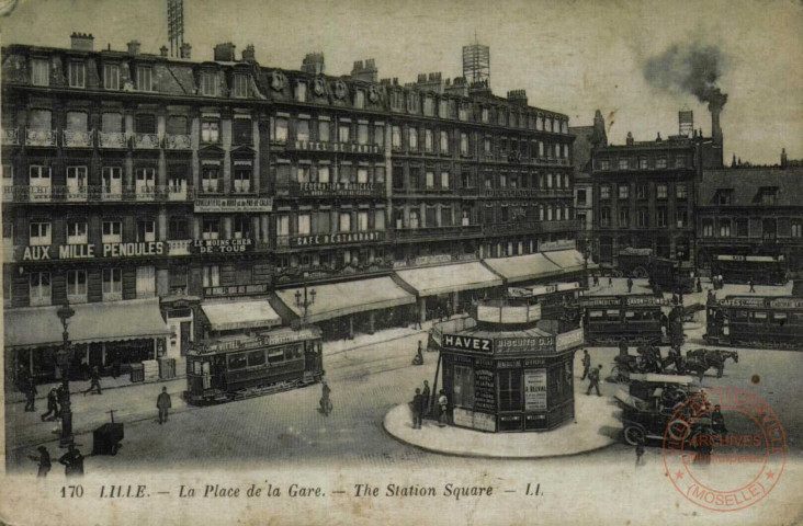 LILLE - La Place de la Gare