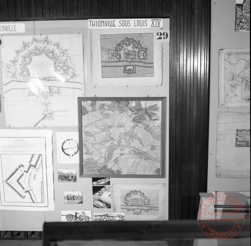 Exposition sur les fortifications à Thionville en 1970 par Georges Martig - Panneau : Thionville sous Louis XIV