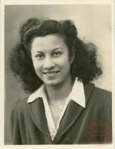 Photo d'identité d'une femme