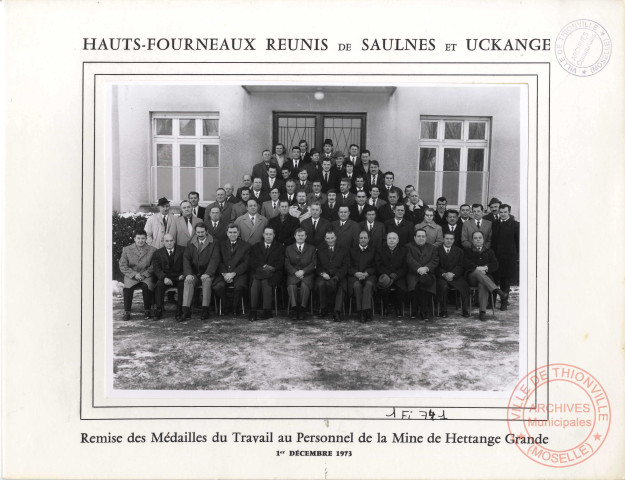 Hauts-fourneaux réunis de Saulnes et Uckange. Remise des médailles du travail au personnel de la mine de Hettange-Grande. 1er décembre 1973.