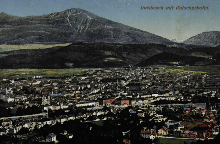 Innsbruck mit Patscherkofel.