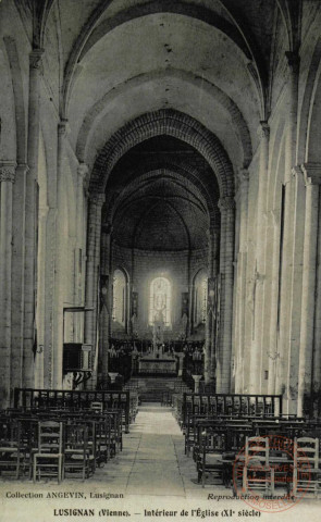 LUSIGNAN ( Vienne) -Intérieur de l'Eglise (XI siecle)