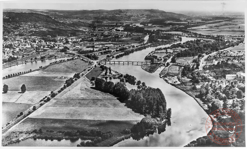 33. Fleuves - La Moselle en amont de Metz - Ancy