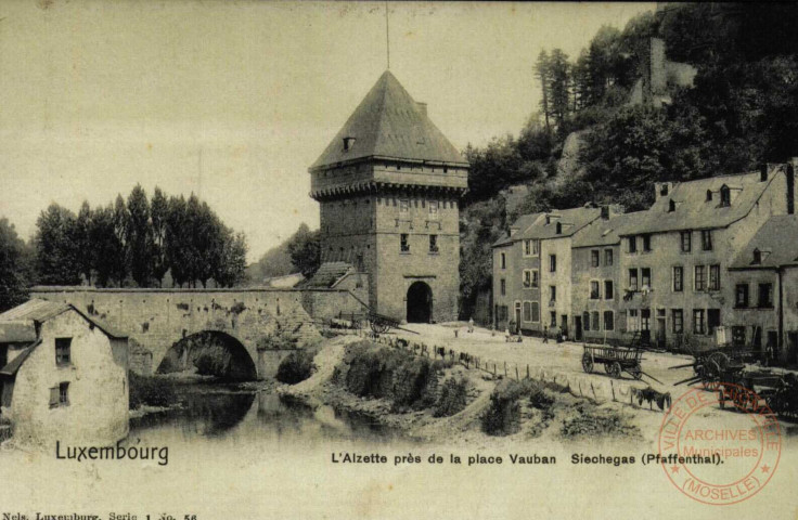 Luxembourg : L'Alzette près de la place Vauban, Siechegas (Pfaffenthal).