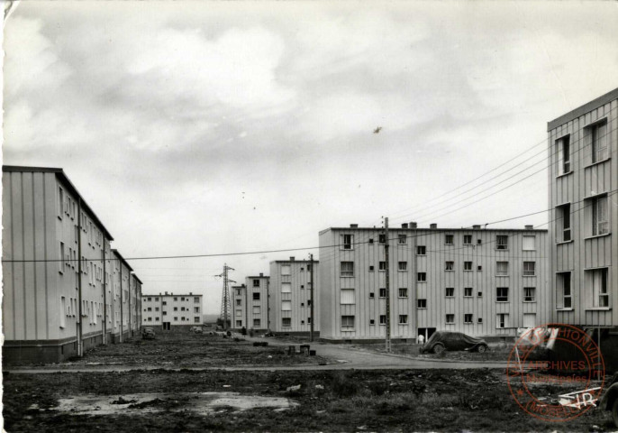 GUENANGE-GRANDE : Cité Domofer