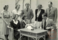 La princesse Alix et son fils Michel auprès de sa famille au Luxembourg