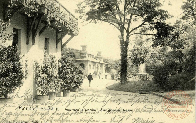 Mondorf-les-Bains. Vue vers la piscine- Zum grossen Bassin.