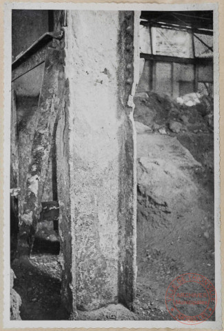 Support de conduite à gaz. Exemple de corrosion