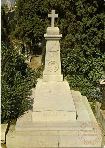 SETE (Hérault) - 'Le Cimetière Marin' La Tombe de PAUL VALERY