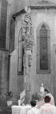 Calvaire de l'église Sainte-Barbe de Uckange