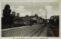 Thionville : Perspective sur le Fort : Entrée de la ville