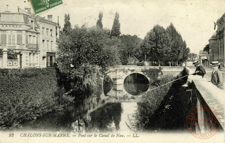 Châlons-sur-Marne. - Pont sur le Canal de Nau.