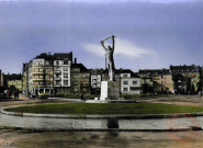 Thionville (Moselle) - Le Rond-point et la Statue de Merlin - Oeuvre de Monsieur Gémignani, Statuaire - Grand Prix de Rome