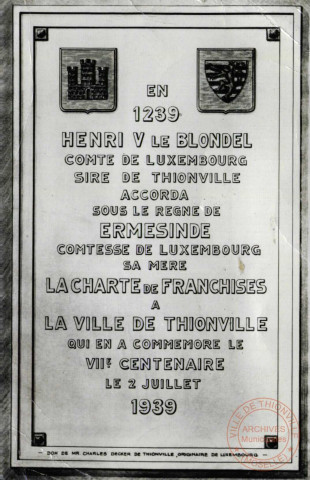 Plaque Commémorative du VIIe Centenaire de la Charte de Franchise