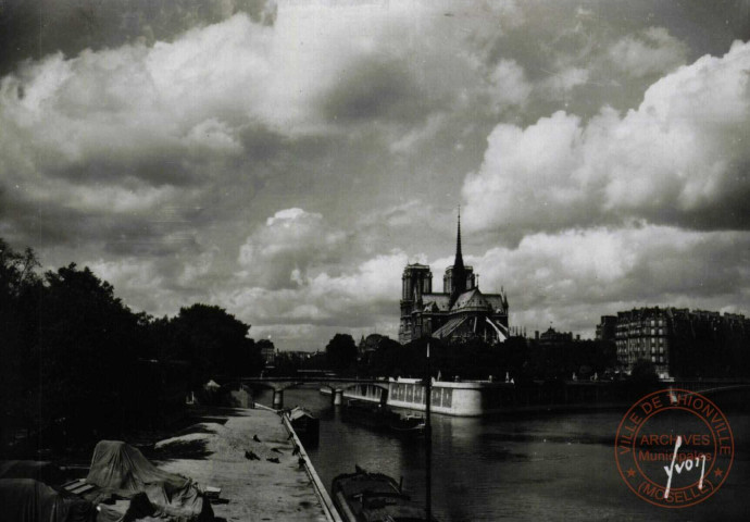 La Cité- Notre-Dame.
