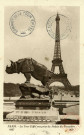 Paris. La Tour Eiffel vue prise du Palais du Trocadéro.