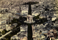 Paris - L'Etoile et l'Arc de Triomphe