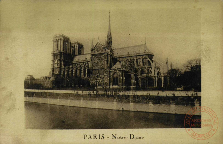 PARIS- Notre-Dame