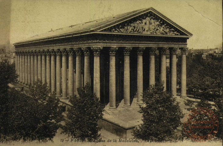 PARIS- L'Eglise de la Madeleine