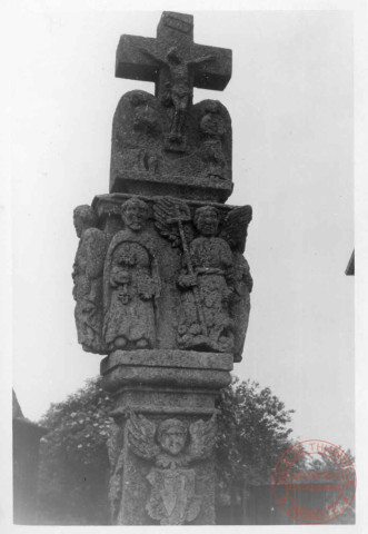 Bildstock situé à Kuntzig, près de l'ancienne gare (devant le 57 Grand Rue). Daté 1623, quatre personnages en relief sur l'édicule dont un sur chaque côté latéral et deux sur l'avant. Les personnages féminins latéraux sont difficilement identifiables. De face, Saint-Pierre et Saint Michel