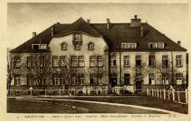 Thionville. Caserne Jeanne d'Arc - Cantine Mess sous-officiers - Cuisine 1er bataillon