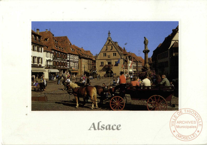 Obernai (Bas-Rhin) - Place de la Mairie 'La Halle aux Blés'