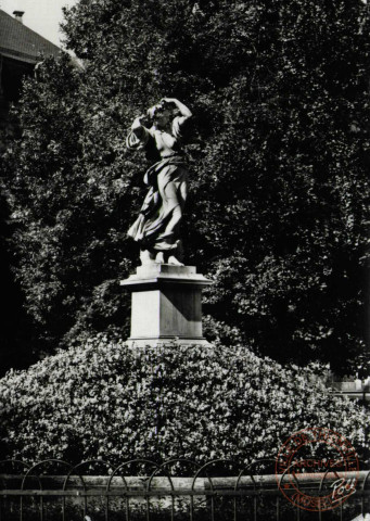 Thionville - Square Place de la République - La Nymphe