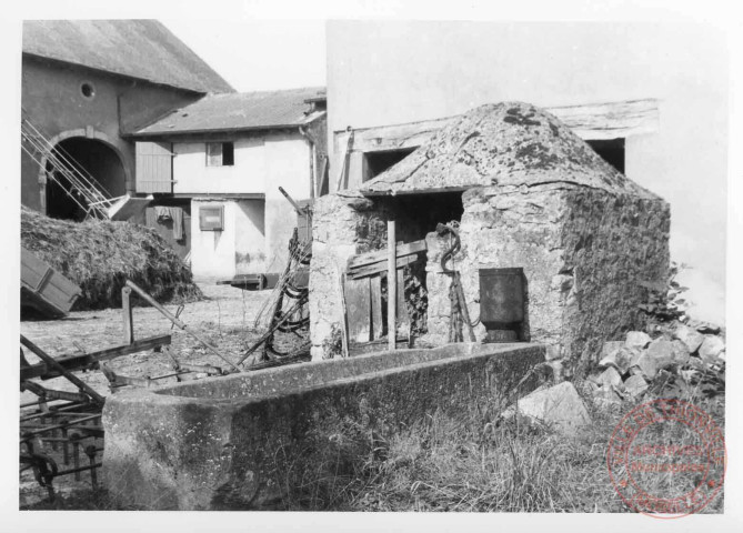 Puits situé à Basse-Rentgen. Lieu exact non déterminé