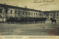 Diedenhofen = Thionville : Kasernenhof des Magdebg Dragoner-Regts