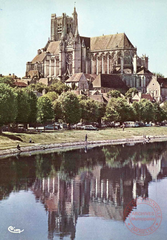 Auxerre (89. Yonne) - La Cathédrale St-Etienne (XIIIe s.)