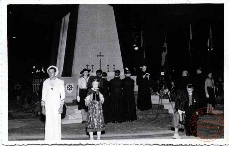 [Fêtes de la Libération de Colmar en 1946 - Monument]