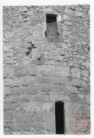 Tour de guet de la porte de Sierck à Rodemack. Cadran solaire