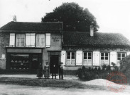 Restaurant-café Jean-Baptiste Eiden en 1914 (Paradeplatzstrasse 5, une partie actuelle est la rue du Manège).