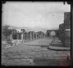 Pompéi en novembre 1902 - Arc de Triomphe