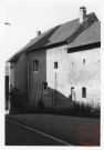 Arrière des maison de la place Monseigneur Pelt, depuis le Chemin de Ronde à Rodemack