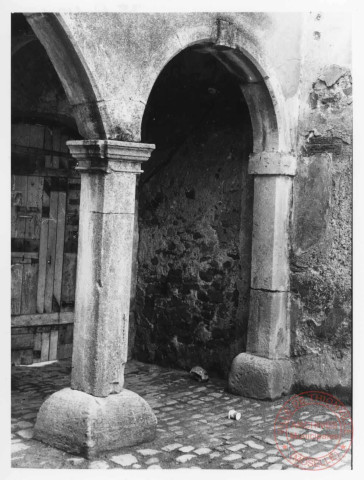 Cour intérieure du 45 rue des Châteaux à Cattenom
